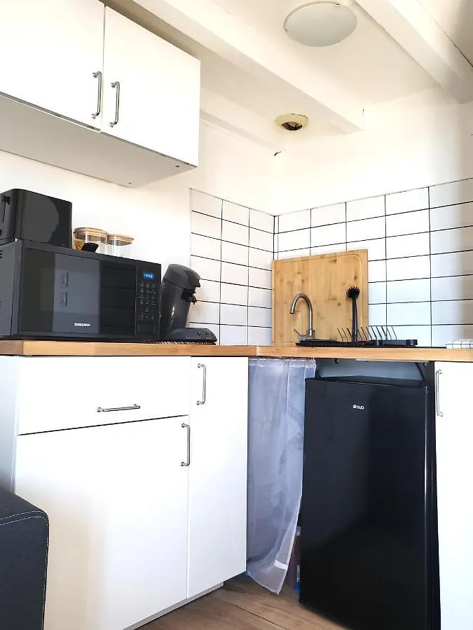 Apartamento Charmant Studio Mezzanine - 2min du métro Toulouse Francia